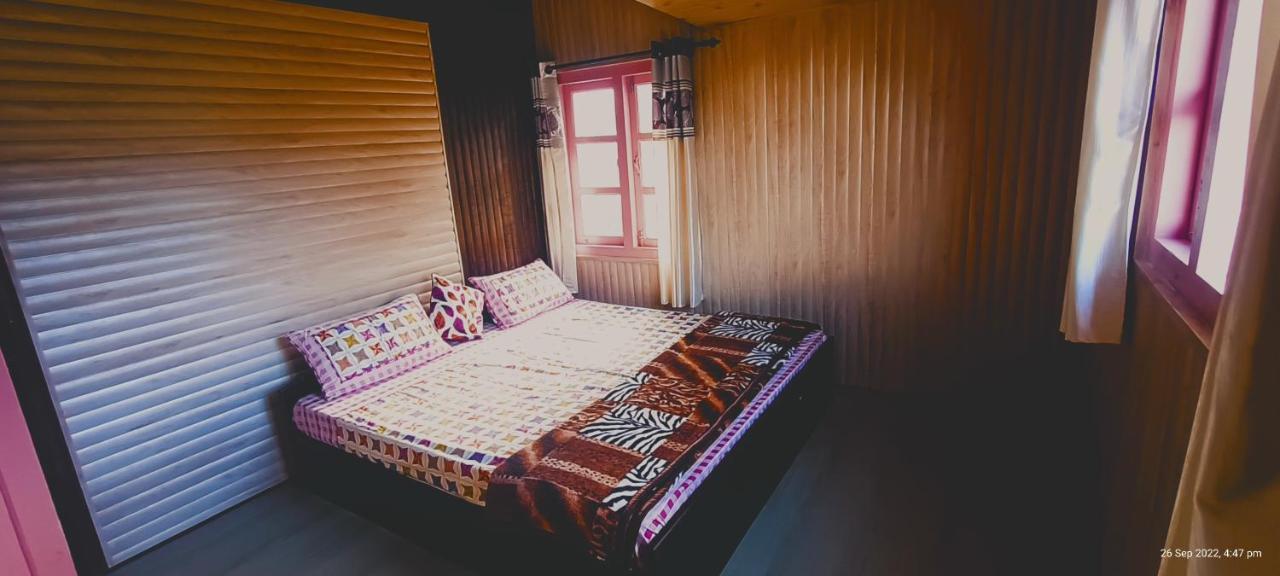 The City Escape Farmstay Shimla Eksteriør billede
