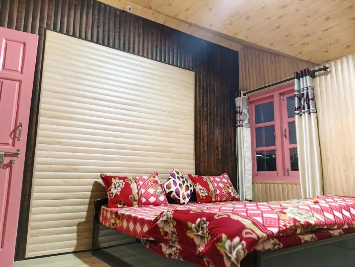 The City Escape Farmstay Shimla Eksteriør billede