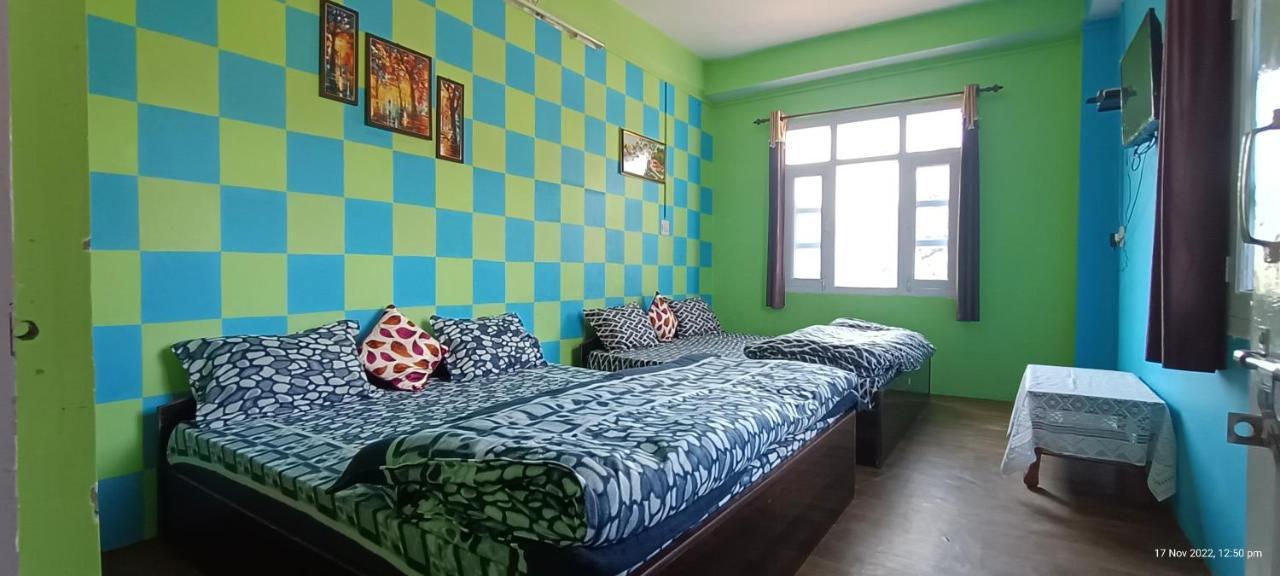 The City Escape Farmstay Shimla Eksteriør billede
