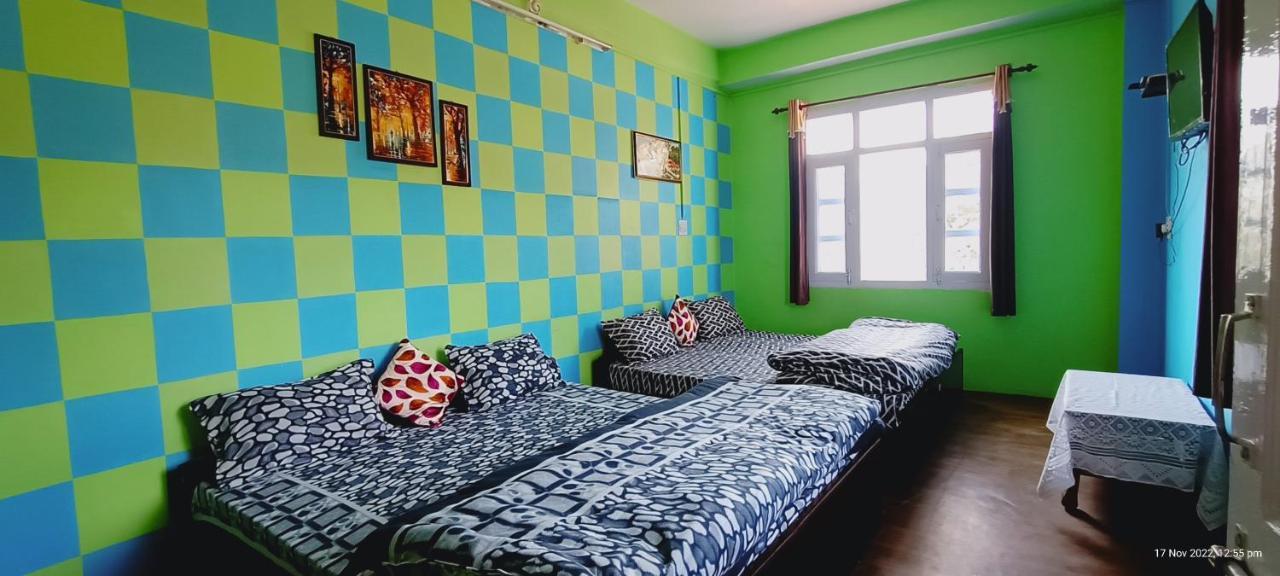 The City Escape Farmstay Shimla Eksteriør billede