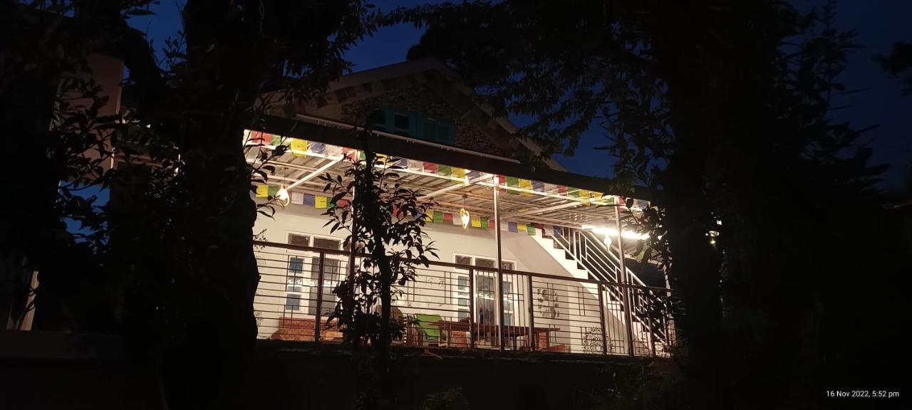 The City Escape Farmstay Shimla Eksteriør billede