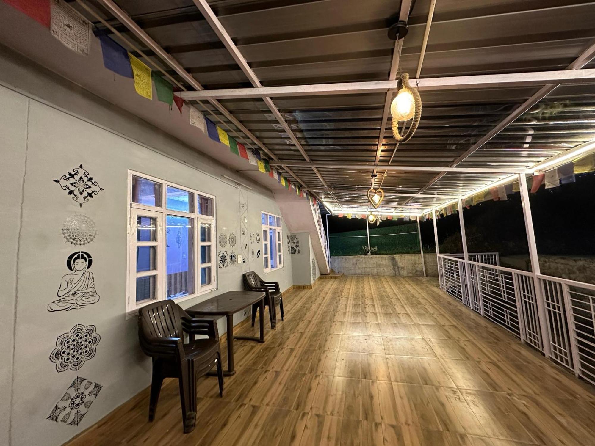 The City Escape Farmstay Shimla Eksteriør billede