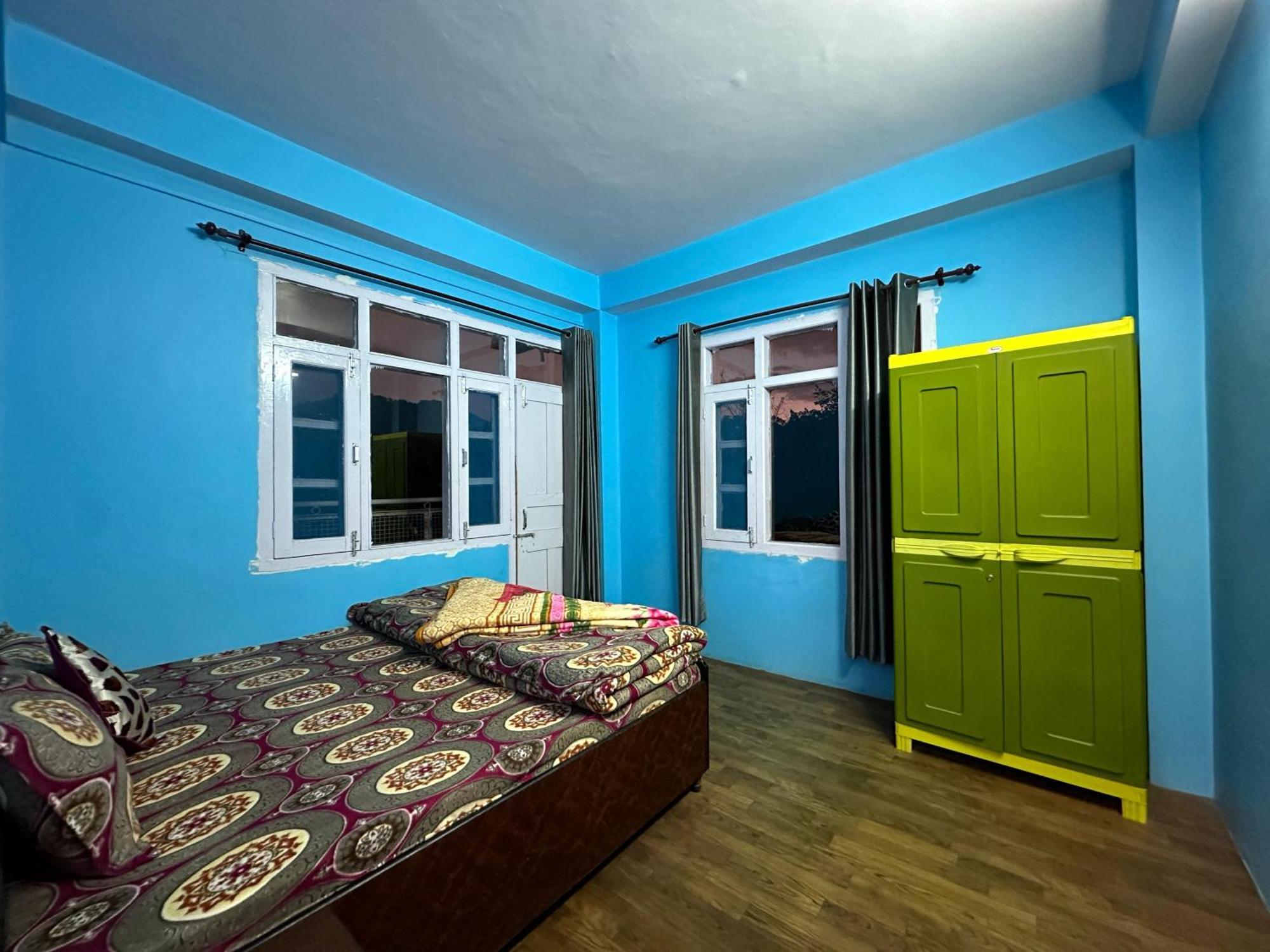 The City Escape Farmstay Shimla Eksteriør billede
