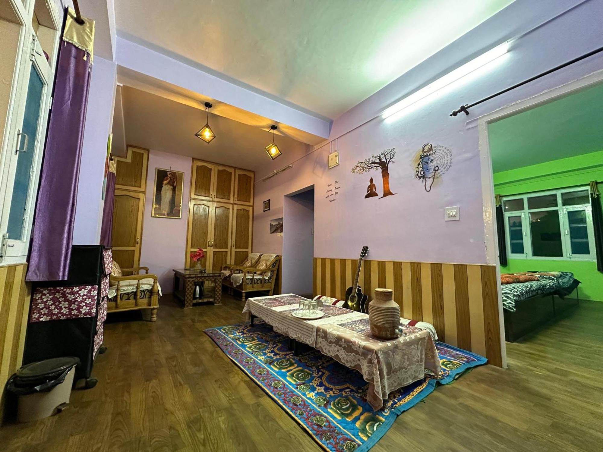 The City Escape Farmstay Shimla Eksteriør billede