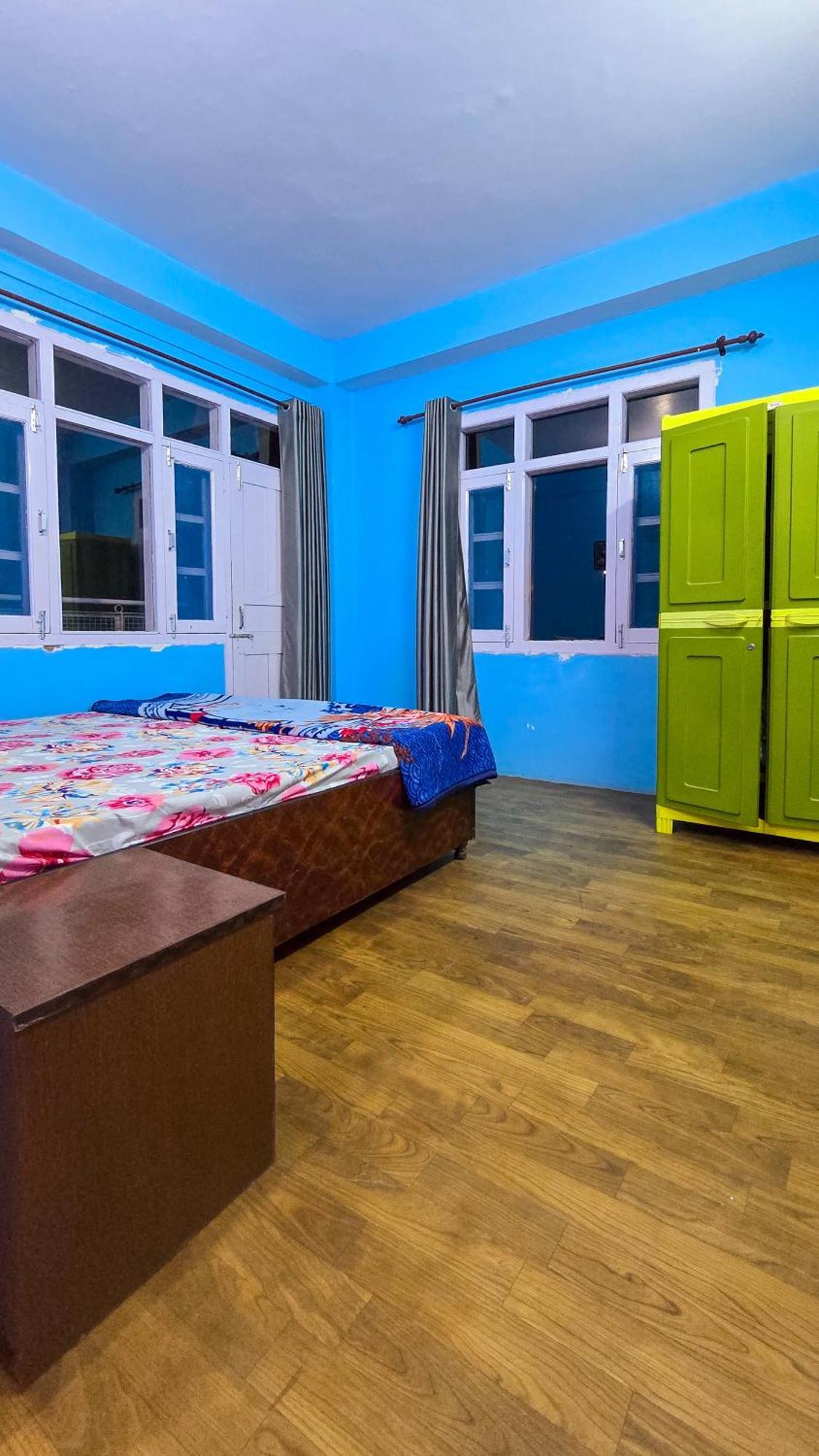 The City Escape Farmstay Shimla Eksteriør billede