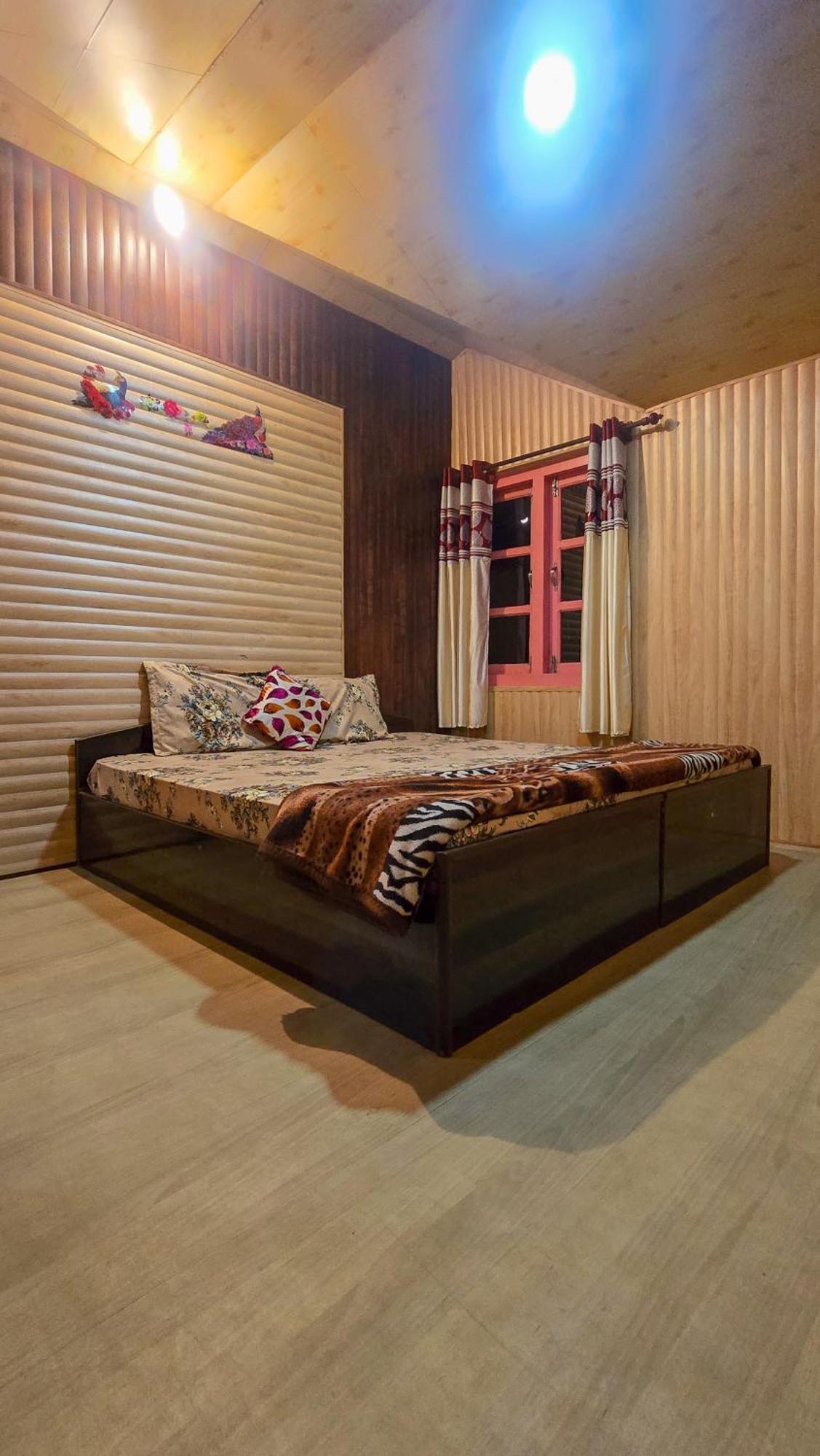 The City Escape Farmstay Shimla Eksteriør billede